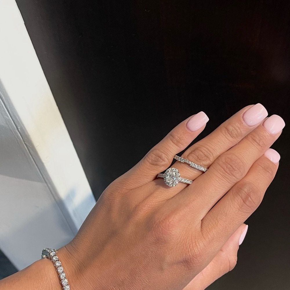 SOLD ✨ Neil Lane wedding Ring Set